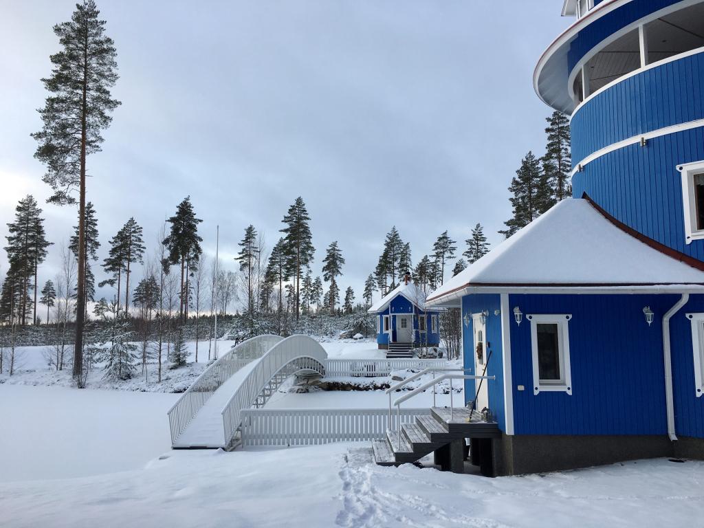 LaatuLomien Villa Muu -huvila majoittaa talvellakin.