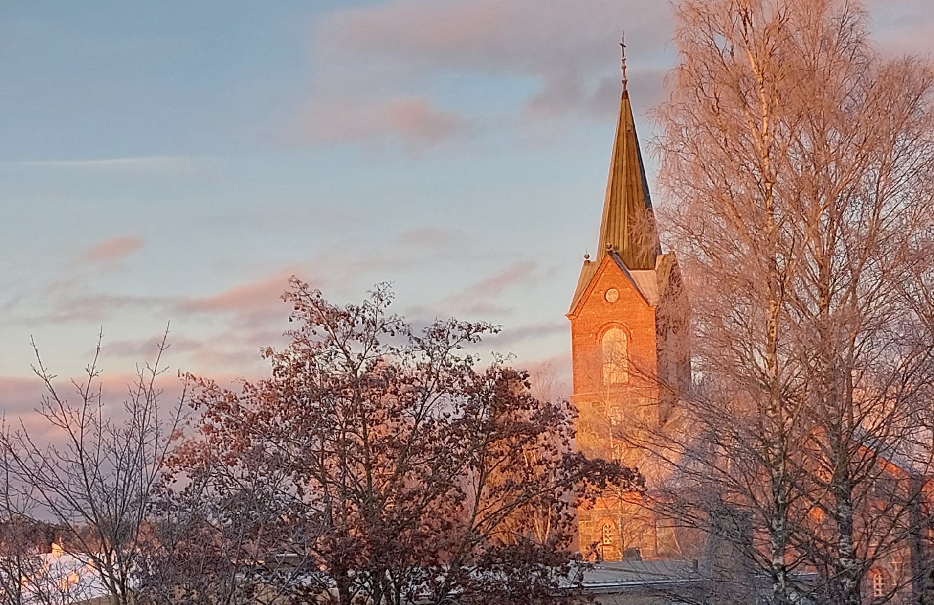 Kirkkokahvit nautitaan seurakuntatalolla