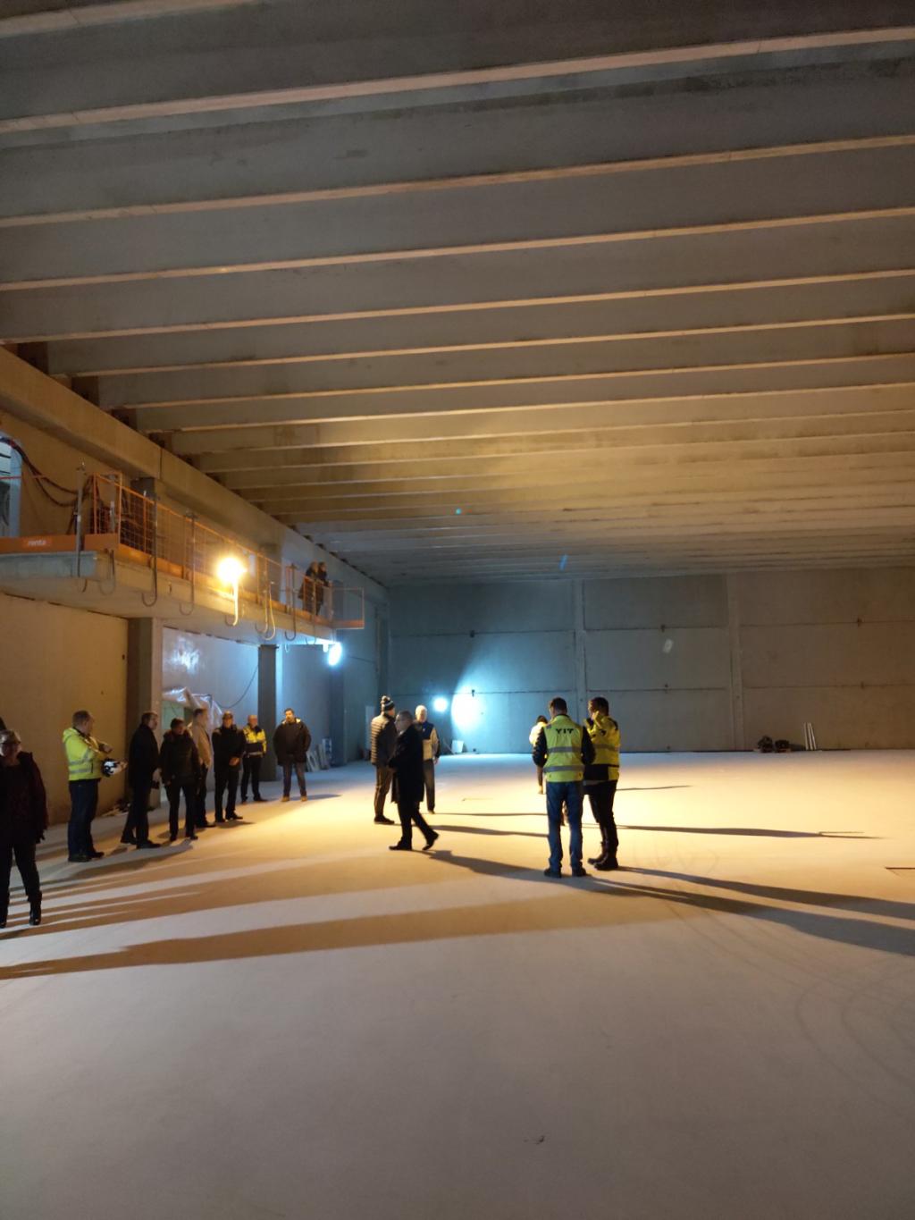 Martti Talvela kampus harjakorkeudessa Juvan kunta