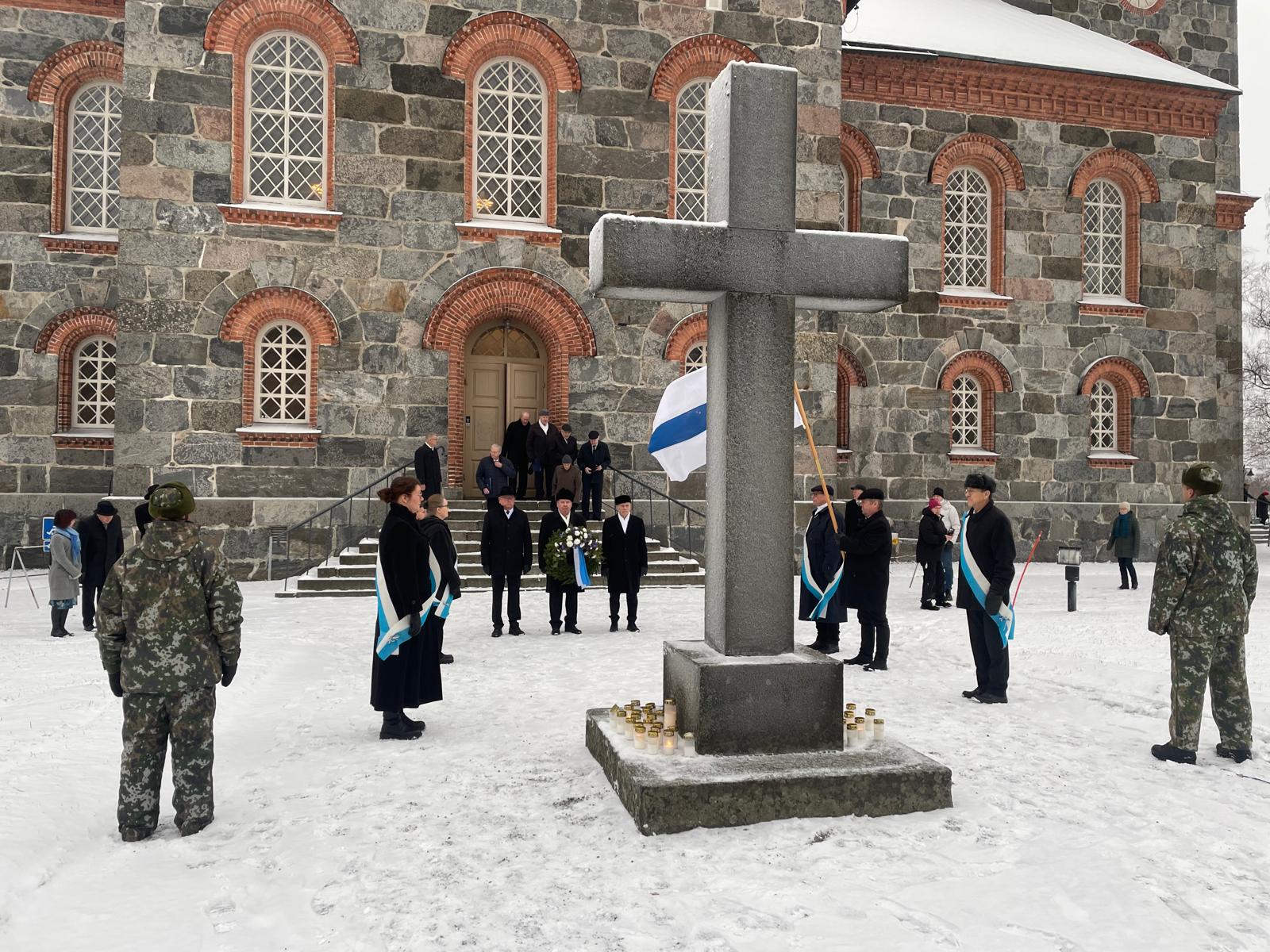 Päiväjuhla kampuksella